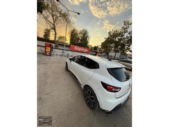 2B OTOMOTİVDEN 2018 MODEL 156 BİNDE OTOMOTİK CLİO İCON