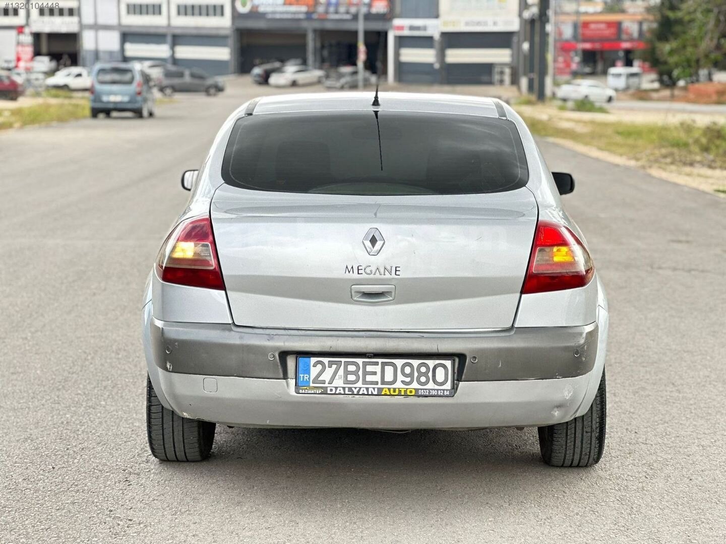 Galeriden Renault Megane 1.5 dCi Privilege 2008 Model Gaziantep 400.000 km Gri 5