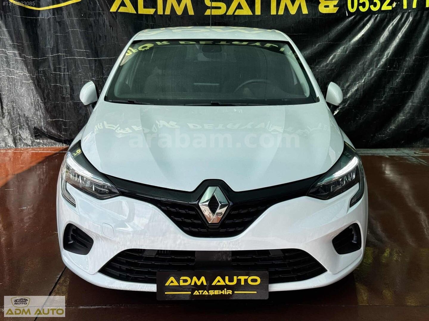 Galeriden Renault Clio 1.0 TCe Joy 2022 Model İstanbul 155.000 km Beyaz 2