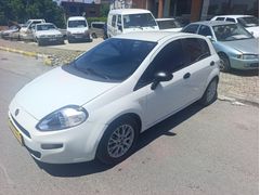 Galeriden Fiat Punto EVO 1.4 Dynamic 2012 Model Balıkesir