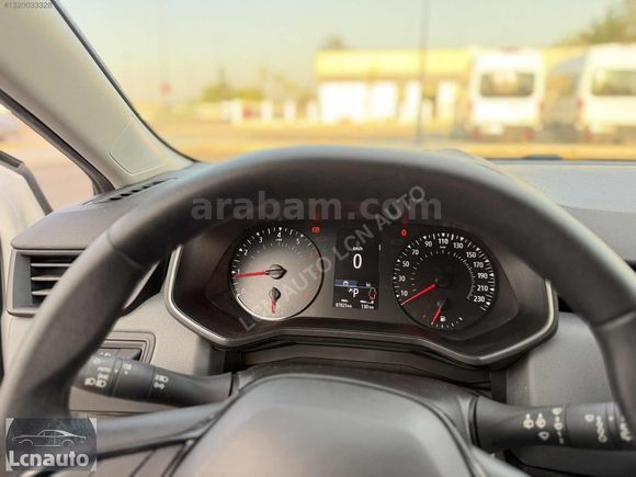 2020 HATASIZ 87.500 KM 1.0 TCe OTOMATİK EMSALSİZ TEMİZLİKTE