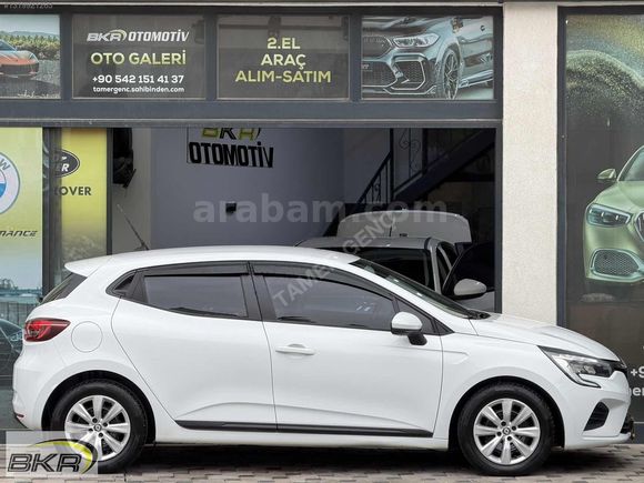 2022 model 50 bin km de otomatik Clio