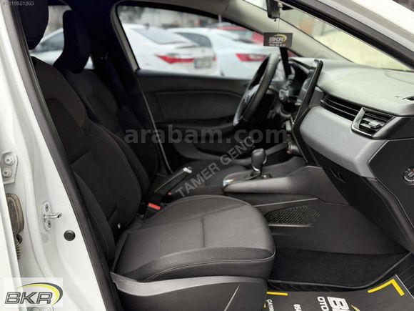 2022 model 50 bin km de otomatik Clio