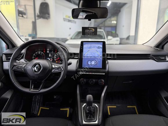 2022 model 50 bin km de otomatik Clio