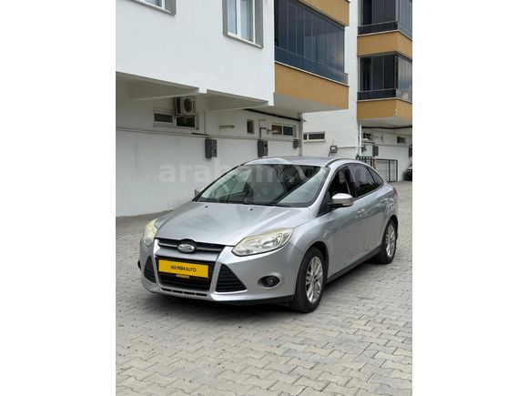DEĞİŞENSİZ 2013 MODEL FORD FOCUS 1.6 TREND X
