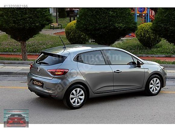İLK EL RENAULT CLİO 2023 1.0TCE JOY BOYASIZ SIFIRDAN FARKSIZ6001