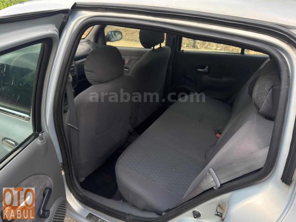 RENAULT CLİO OTOMATİK SANROUFLU OTOMATİK VİTES K
