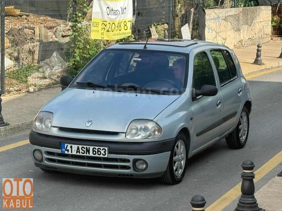 RENAULT CLİO OTOMATİK SANROUFLU OTOMATİK VİTES K