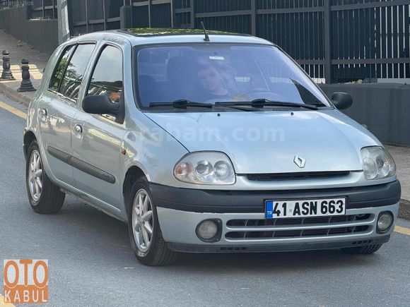 RENAULT CLİO OTOMATİK SANROUFLU OTOMATİK VİTES K