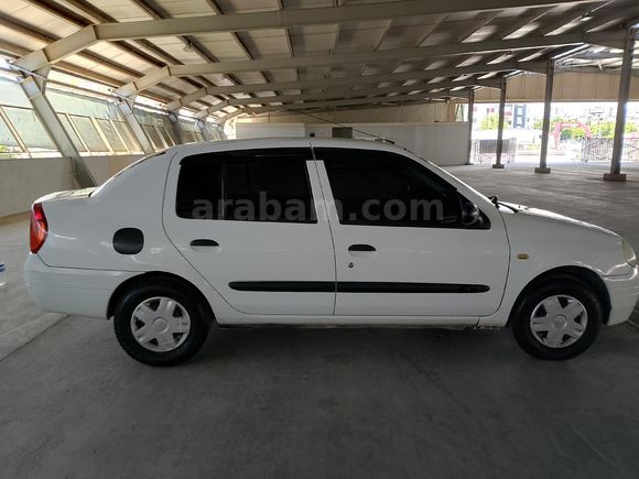Sahibinden Renault Clio 1.4 RNA 2000 Model