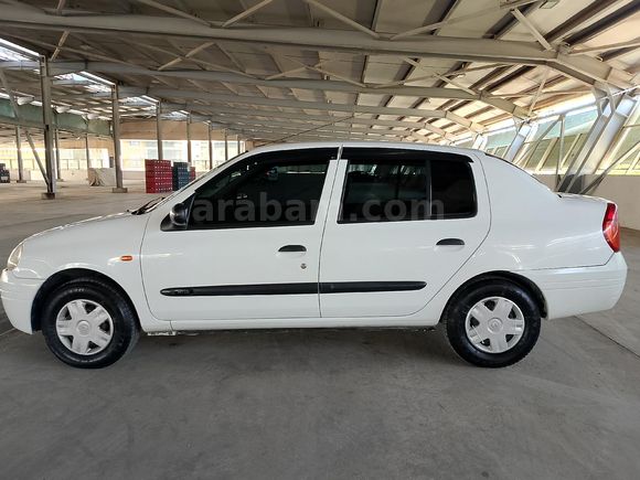 Sahibinden Renault Clio 1.4 RNA 2000 Model