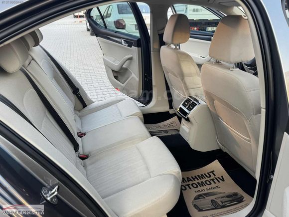 2022 Model SUPERB 1.5 TSI Premium İçi Bej Renk 93.000 Kmde
