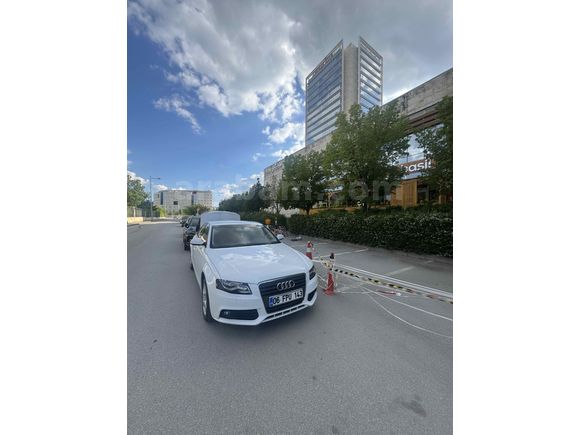 Sahibinden temiz düşük km  Audi A4 Sedan 2.0 TDI 2011 Model 