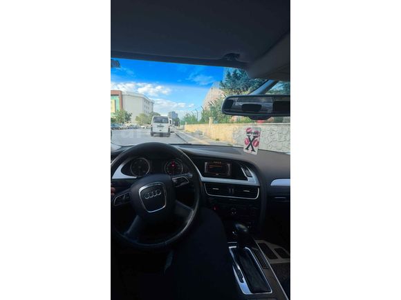 Sahibinden temiz düşük km  Audi A4 Sedan 2.0 TDI 2011 Model 