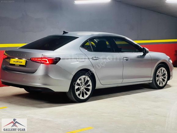 GALLERY UÇAR'dan-DEGİŞENSİZ-BOYASIZ-2024-SKODA-SÜPER B-PRESTİGE-