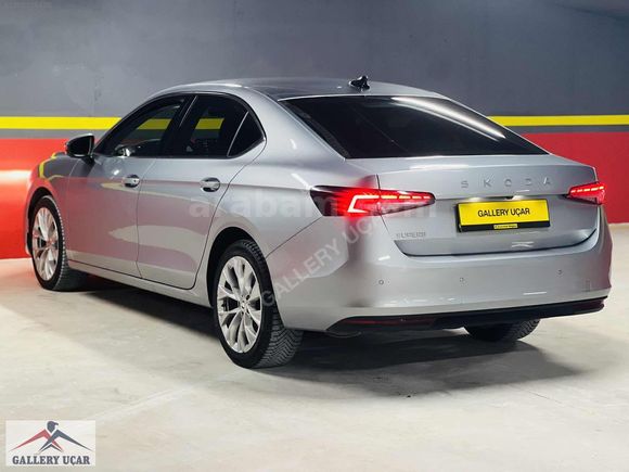 GALLERY UÇAR'dan-DEGİŞENSİZ-BOYASIZ-2024-SKODA-SÜPER B-PRESTİGE-
