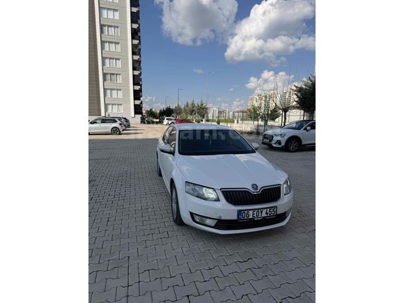 Sahibinden Skoda Octavia 1.6 TDI Optimal 2015 Model 