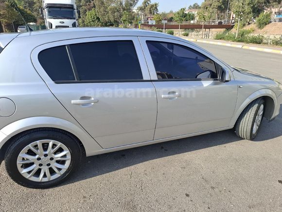 Sahibinden Opel Astra 1.6 Enjoy Plus 2010 Model Gri (Gümüş)