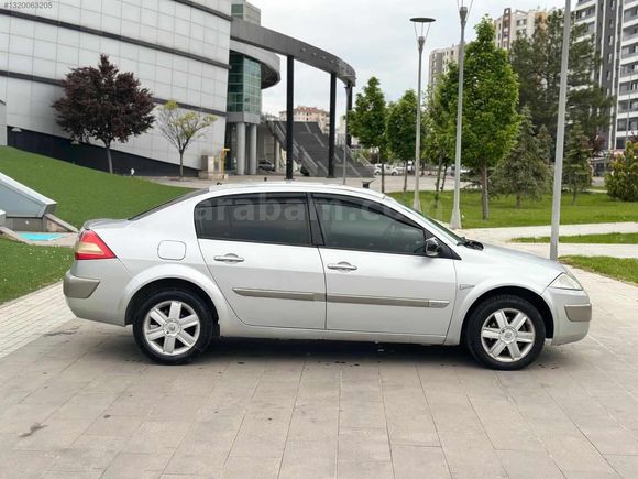 2005 RENAULT MEGANE 1.5 DCİ DYNAMİQUE HATASIZ AYARINDA