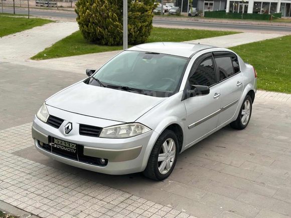 2005 RENAULT MEGANE 1.5 DCİ DYNAMİQUE HATASIZ AYARINDA