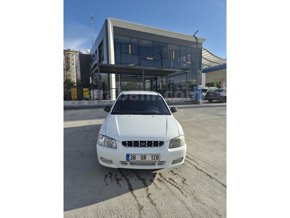 Sahibinden Hyundai Accent 1.3 LX 2001 Model
