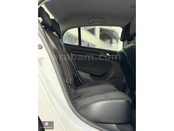2019 MODEL RENAULT MEGANE IV 1.5 BlueDCİ TOUCH OTOMATİK 137 BİN