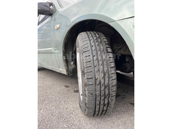 Sahibinden Hyundai Accent 1.5 CRDi Admire 2005 Model 