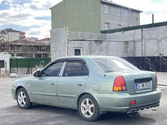 Sahibinden Hyundai Accent 1.5 CRDi Admire 2005 Model 