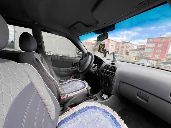 Sahibinden Hyundai Accent 1.5 CRDi Admire 2005 Model 
