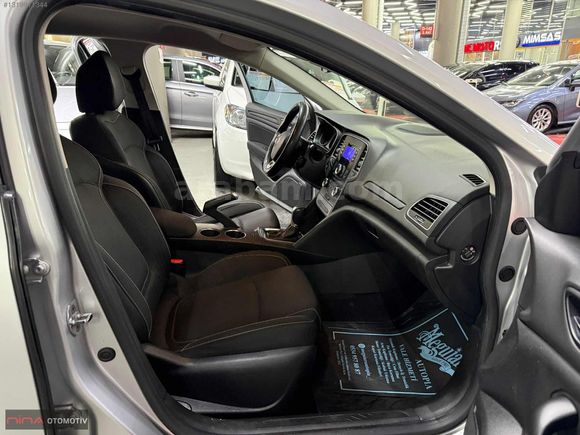 NİNA OTOMOTİV'DEN DEĞİŞENSİZ-DİZEL OTOMATİK MEGANE