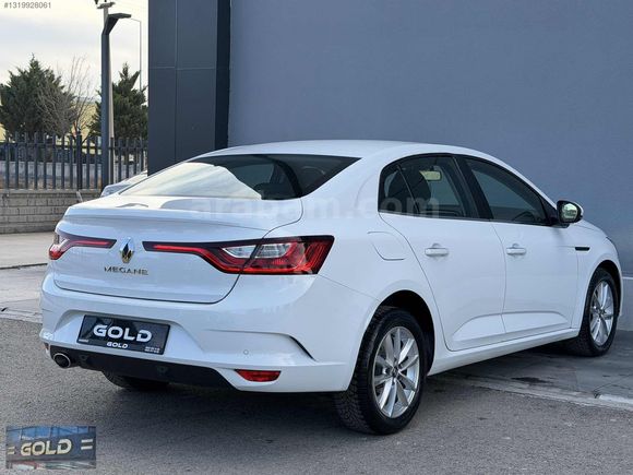 2019 MODEL HATASIZ 163.000'KM DE 1.5 BLUE DCİ MEGANE TOUCH