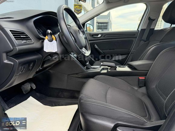 2019 MODEL HATASIZ 163.000'KM DE 1.5 BLUE DCİ MEGANE TOUCH