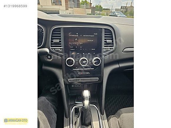 2022 MODEL RENAULT MEGANE 1.5 DİZEL TOUCH PAKET DEĞİŞENSİZ