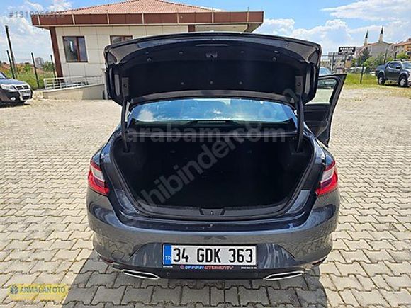 2022 MODEL RENAULT MEGANE 1.5 DİZEL TOUCH PAKET DEĞİŞENSİZ