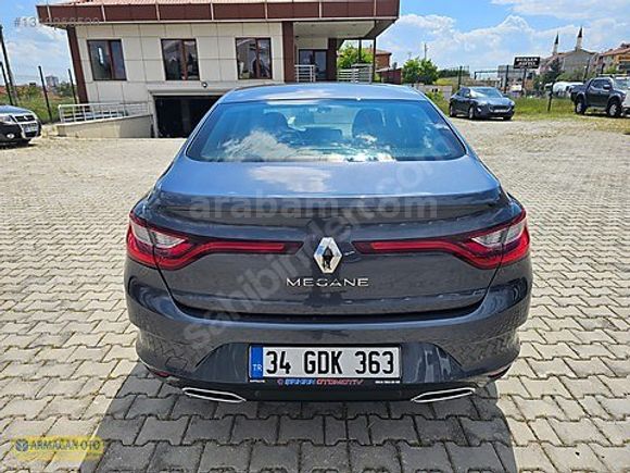2022 MODEL RENAULT MEGANE 1.5 DİZEL TOUCH PAKET DEĞİŞENSİZ