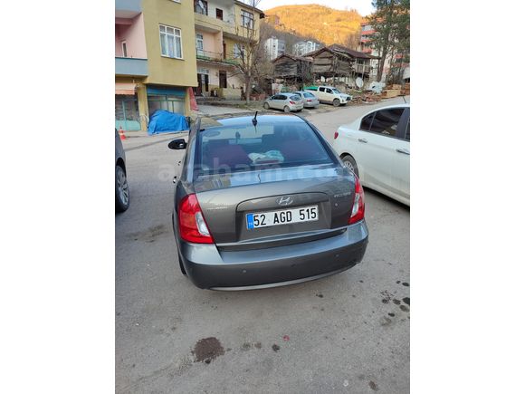Sahibinden Hyundai Accent Era 1.4 Team 2009 Model