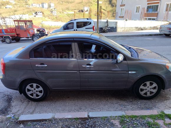 Sahibinden Hyundai Accent Era 1.4 Team 2009 Model