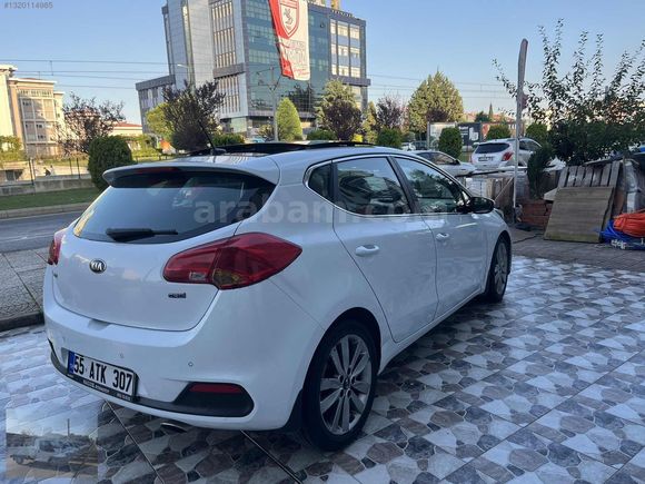 2013 KİA CEED DİZEL OTOMATİK ConCept Plus CAM TAVAN FUUL HATASİZ