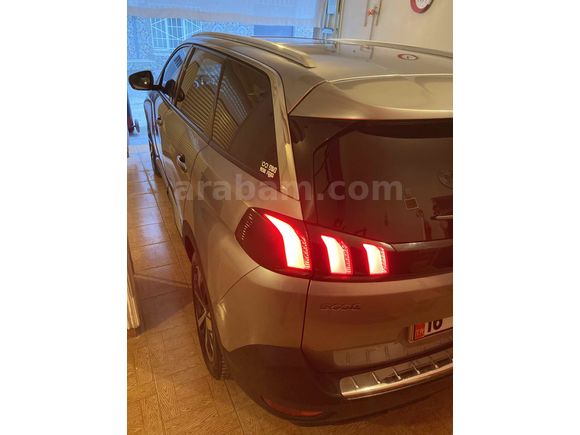 Sahibinden Peugeot 5008 1.5 BlueHDI Allure Selection 2019 Model  117.000 km Gri