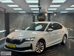 SKODA OCTAVİA 1.5 TSI MHEV ELİTE DSG BOYASIZ