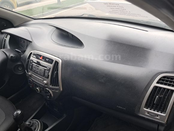 Sahibinden Hyundai i20 1.4 CRDi Jump 2013 Model