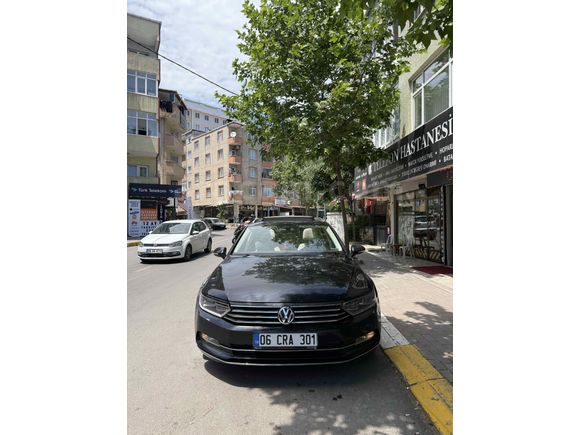 Sahibinden Volkswagen Passat 1.6 TDi BlueMotion Comfortline 2015 Model  231.450 km Siyah