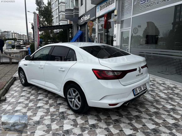 2020 MEGANE DİZEL OTOMATİK HATASİZ BOYASİZ TESLA EKRAN