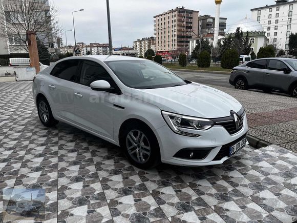2020 MEGANE DİZEL OTOMATİK HATASİZ BOYASİZ TESLA EKRAN