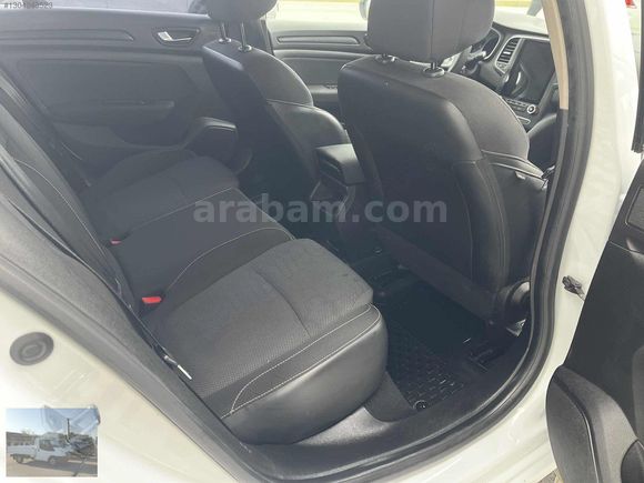 2020 MEGANE DİZEL OTOMATİK HATASİZ BOYASİZ TESLA EKRAN