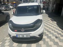 Sahibinden Fiat Doblo Combi 1.6 Multijet Easy 2022 Model 