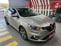Galeriden Renault Megane 1.3 TCe Touch 2023 Model İzmir 107.236 km Gri (Gümüş)