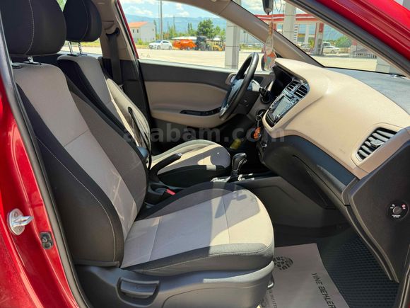 Sahibinden Hyundai i20 1.4 MPI Elite 2015 Model 