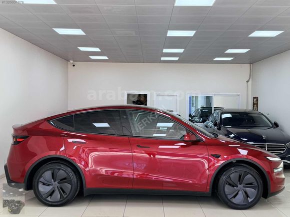 2025 JUNİPER PREMİUM CAM TAVAN ARKA EKRAN RWD HATASIZ KIRMIZI