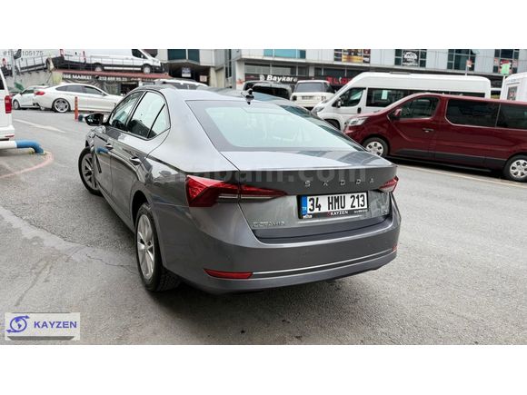 KAYZEN'DEN 2023 OCTAVİA ELİT E-TECH K.KARTINA UYGUN TAKSİT ...